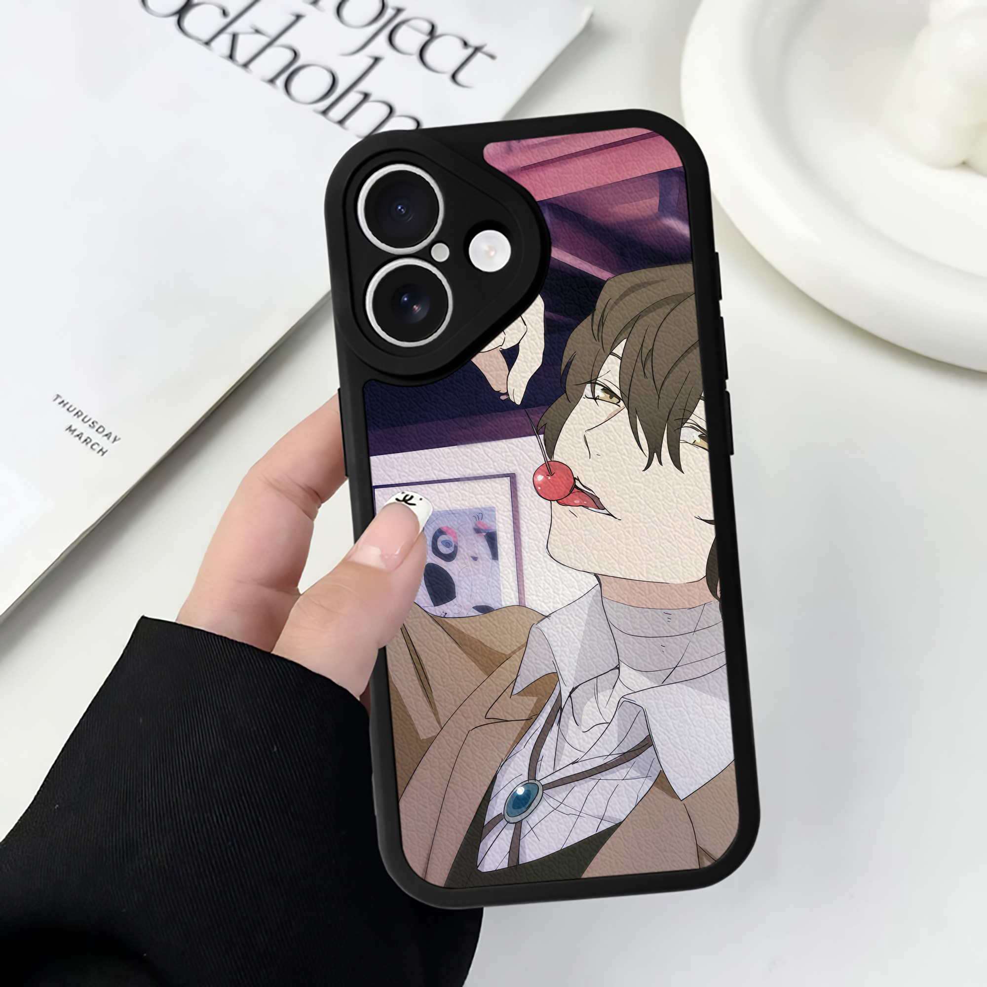 （画像用） 文豪ストレイドッグス Bungo Stray Dogs 【iPhone 16シリーズ対応】シリコンスマホケース（レザー調） 材質：シリコン